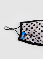 checker design sustainable kids face mask made in Barcelona